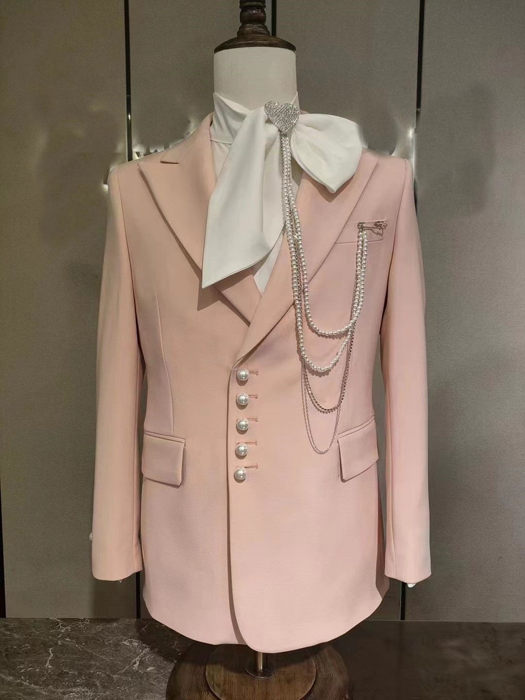 Customize Latest design fashio - Mens Fashion Blazer 评论和价格